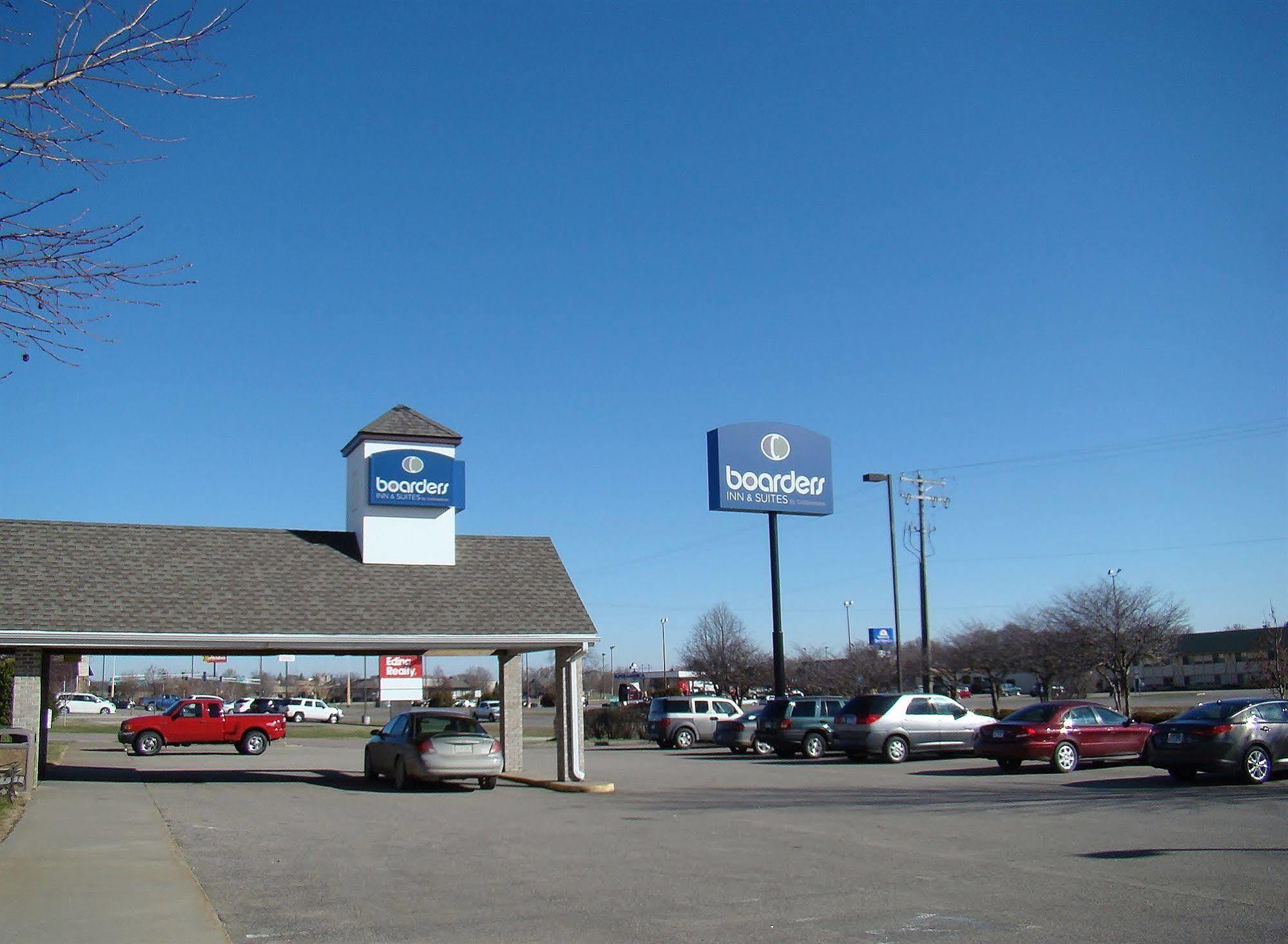 Boarders Inn & Suites By Cobblestone Hotels - Faribault Exterior photo