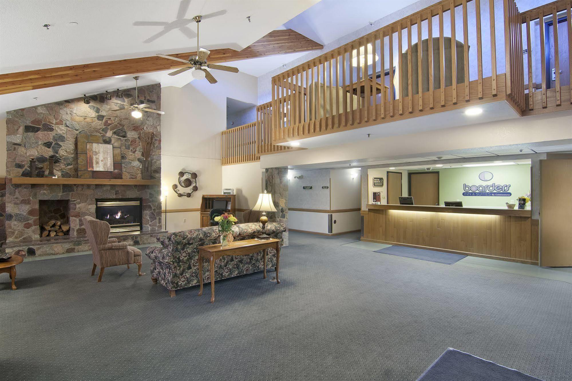 Boarders Inn & Suites By Cobblestone Hotels - Faribault Exterior photo